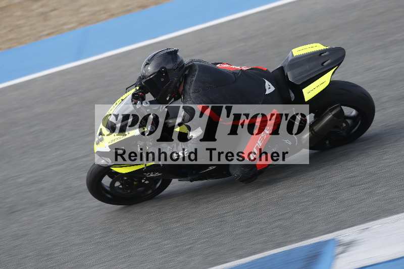 /Archiv-2024/01 26.-28.01.2024 Moto Center Thun Jerez/Gruppe gruen-green/87